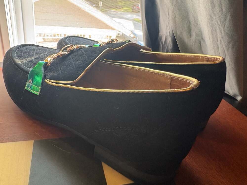 Meijiana Men's Black Quilted Suede-Look Loafers with Iridescent Horsebit Detail - Picture 5 of 5